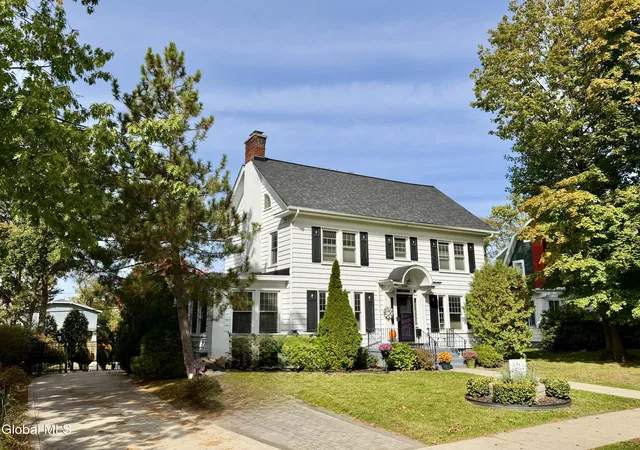 Photo 2 of Single family home for sale at 1555 Wendell Ave, Schenectady, NY 12308 | MLS# 202628541 | Listing updated on 2026-10-26
