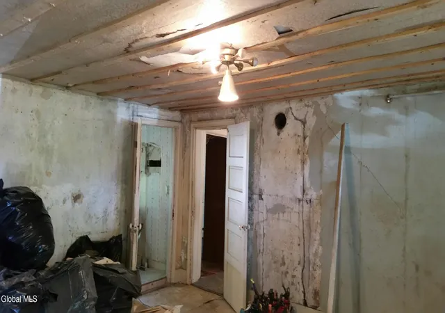 Photo 1 of Single family home for sale at 93 John St, Rensselaer, NY 12144 | MLS# 202628113 | Listing updated on 2026-10-15