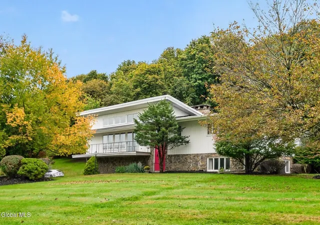 Single family home for sale at 24 Oriel Ln, Rensselaer, NY 12144 | MLS# 202628223