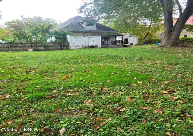 Photo 4 of Single family home for sale at 560 Lower Oak St, Hudson Falls, NY 12839 | MLS# 202628171 | Listing updated on 2026-10-20