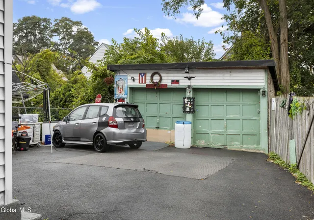 Photo 1 of House for sale at 1006 Strong St, Schenectady, NY 12307 | MLS# 202628132 | Listing updated on 2026-10-28