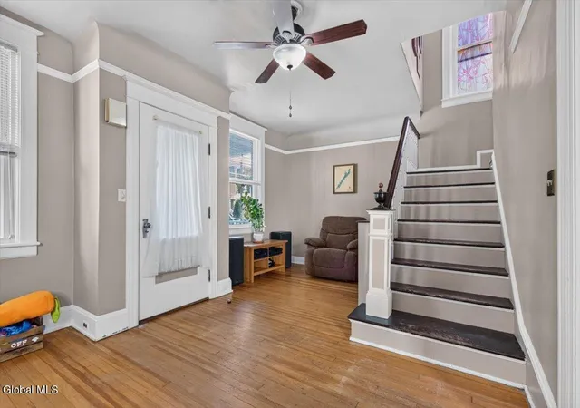 Photo 3 of Single family home for sale at 32 Cuyler Ave, Albany, NY 12209 | MLS# 202628621 | Listing updated on 2026-10-28