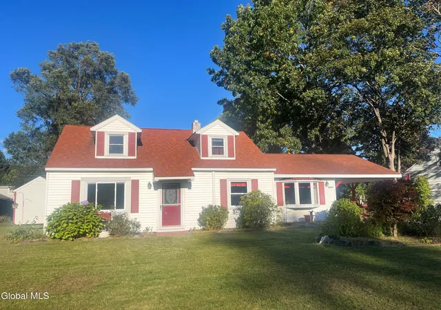 Photo 1 of Sale Pending at 1012 Alheim Dr, Schenectady, NY 12303 | MLS# 202628167 | Listing updated on 2026-10-17
