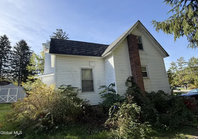Photo 4 of Single family home for sale at 96 The Portage, Ticonderoga, NY 12883 | MLS# 202628173 | Listing updated on 2026-10-29