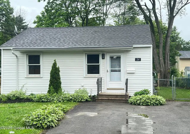 Single family home for sale at 24 Canton St, Schenectady, NY 12304 | MLS# 202628539