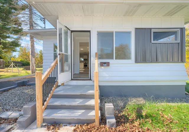 Photo 2 of Single family home for sale at 21 Edward St, Cohoes, NY 12047 | MLS# 202628463 | Listing updated on 2026-10-18