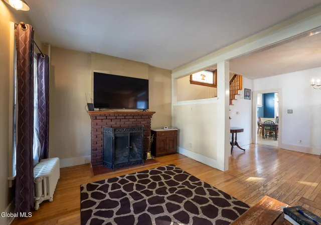 Photo 4 of Single family home for sale at 62 Glendale Ave, Albany, NY 12208 | MLS# 202628513 | Listing updated on 2026-10-21