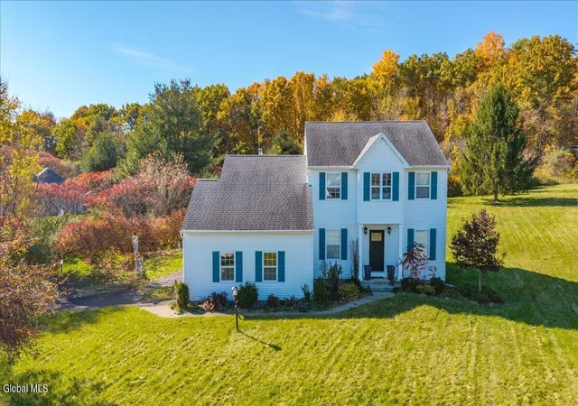 Single family home for sale at 2 Saddle Clb Hl Dr, East Greenbush, NY 12061 | MLS# 202628398