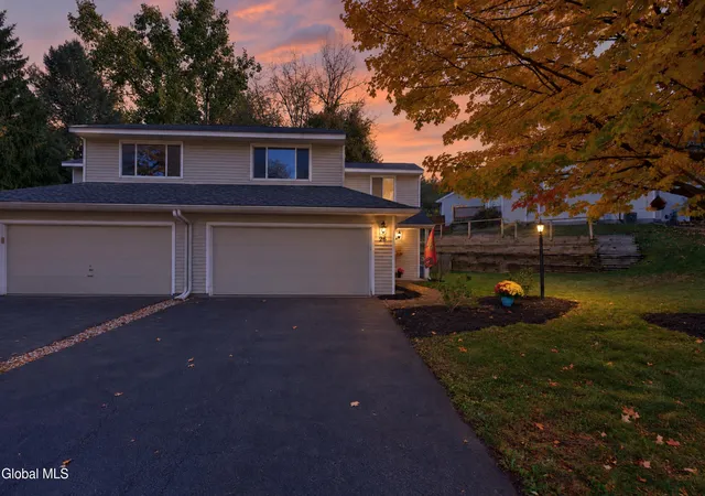 Photo 2 of Townhouse for sale at 26 Heyden Rd, Troy, NY 12180 | MLS# 202628736 | Listing updated on 2026-10-25