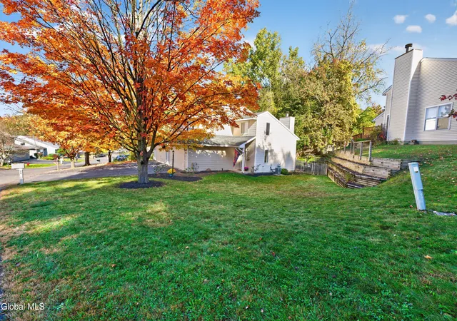 Photo 3 of Townhouse for sale at 26 Heyden Rd, Troy, NY 12180 | MLS# 202628736 | Listing updated on 2026-10-25