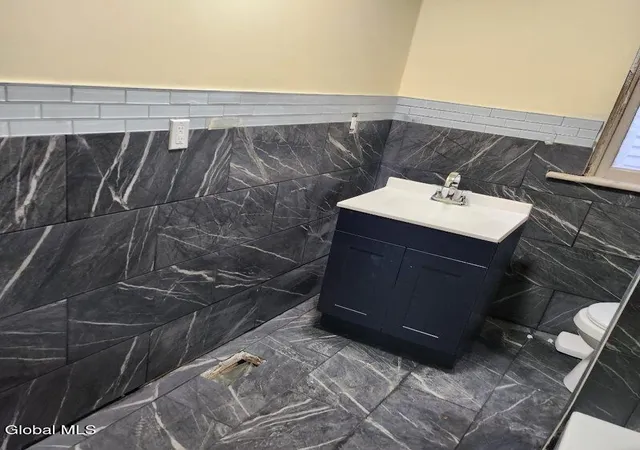 Photo 3 of House for sale at 449 Hulett St, Schenectady, NY 12307 | MLS# 202628467 | Listing updated on 2026-10-21