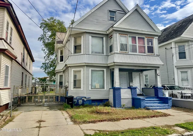 Photo 1 of House for sale at 1021 Howard St, Schenectady, NY 12303 | MLS# 202628544 | Listing updated on 2026-10-26