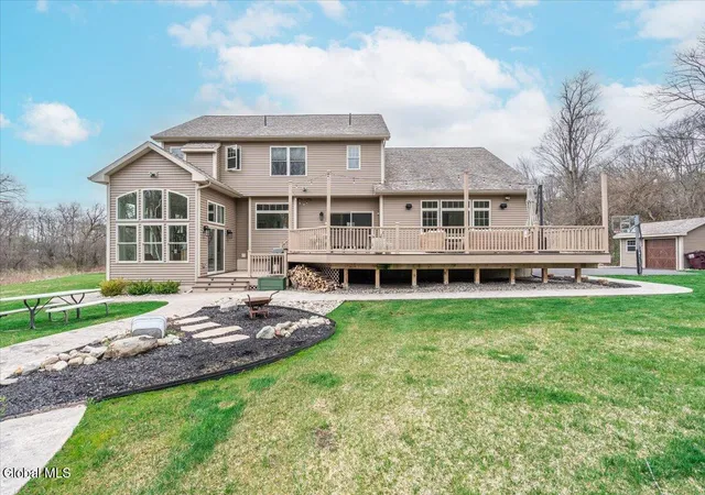 Photo 2 of Single family home for sale at 30 Eastpointe Dr, Wilton, NY 12866 | MLS# 202628542 | Listing updated on 2026-10-27