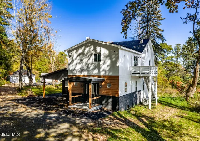 Photo 1 of Single family home for sale at 64 Martins Hl Rd, Ravena, NY 12143 | MLS# 202628616 | Listing updated on 2026-10-22