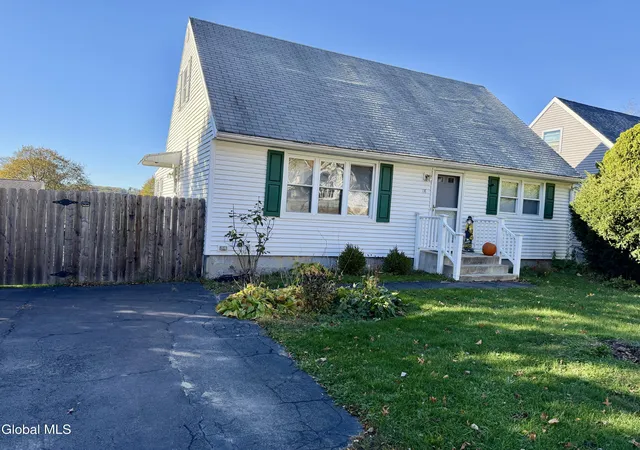 Photo 2 of Sale Pending at 18 James Ln, Troy, NY 12182 | MLS# 202628718 | Listing updated on 2026-10-29