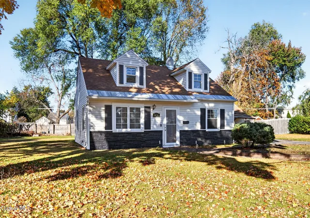 Photo 1 of Single family home for sale at 1030 Wayne Rd, Schenectady, NY 12303 | MLS# 202628661 | Listing updated on 2026-10-30
