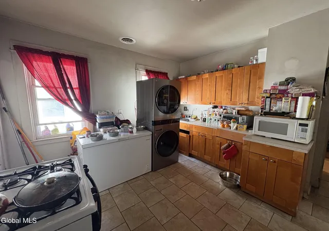 Photo 2 of House for sale at 327 Furman St, Schenectady, NY 12304 | MLS# 202628705 | Listing updated on 2026-10-23