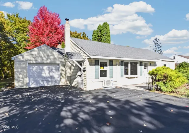 Photo 1 of Single family home for sale at 33 Wendell St, Ravena, NY 12143 | MLS# 202628842 | Listing updated on 2026-10-25