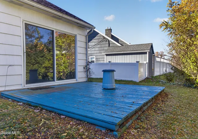 Photo 4 of Single family home for sale at 25 Baker Rd, Gloversville, NY 12078 | MLS# 202628765 | Listing updated on 2026-10-26