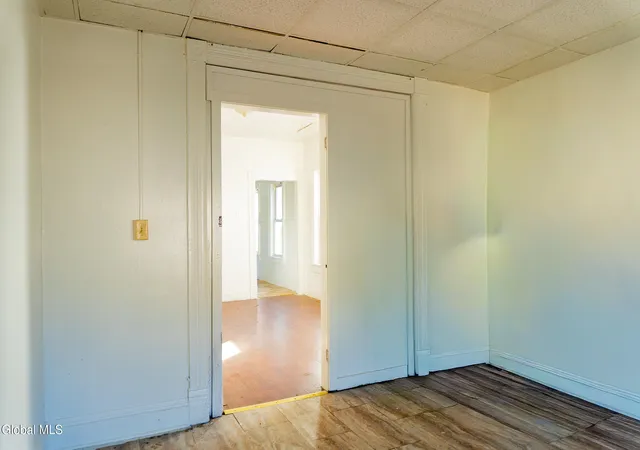 Photo 4 of House for sale at 1037 Cutler St, Schenectady, NY 12303 | MLS# 202628797 | Listing updated on 2026-10-24