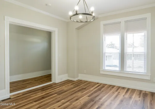 Photo 4 of Single family home for sale at 803 Congress St, Schenectady, NY 12303 | MLS# 202628852 | Listing updated on 2026-10-24