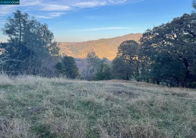 Photo 2 of Land for sale at 197 Country Club Lane, Napa, CA 94558 | MLS# 41053033 | Listing updated on 2026-09-15
