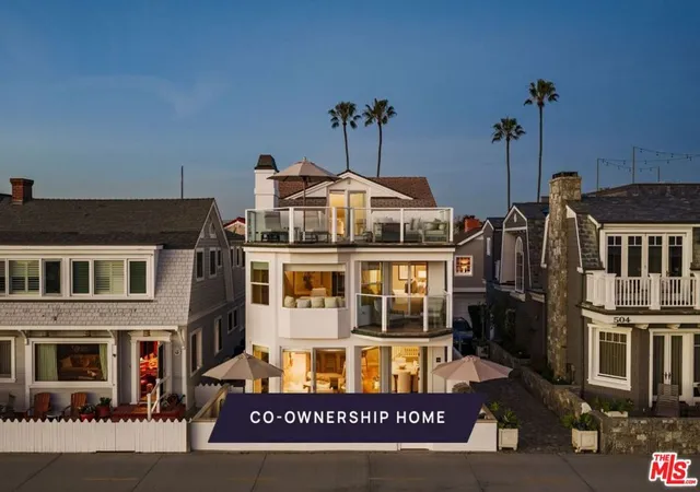 Photo 1 of Single family home for sale at 506 W Oceanfront #2, Newport Beach, CA 92661 | MLS# 24445141 | Listing updated on 2026-09-14