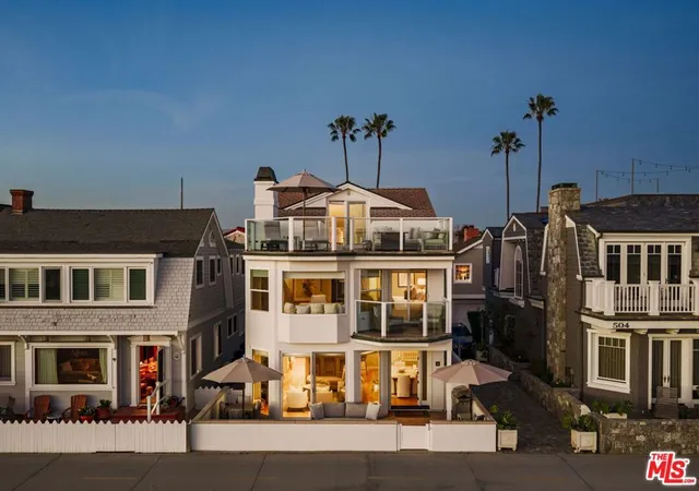 Photo 2 of Single family home for sale at 506 W Oceanfront #2, Newport Beach, CA 92661 | MLS# 24445141 | Listing updated on 2026-09-14