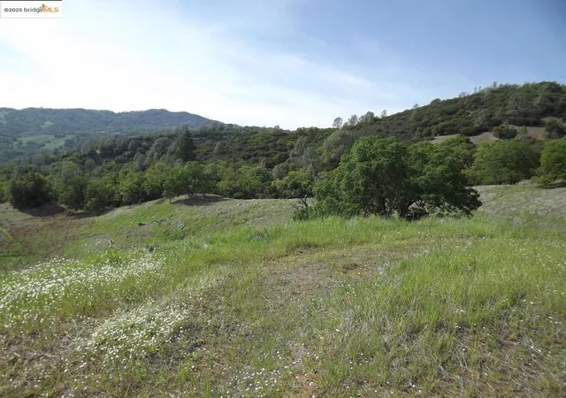 Photo 3 of Land for sale at 39305 Pine Mountain Rd, Cloverdale, CA 95425 | MLS# 41093824 | Listing updated on 2026-09-15