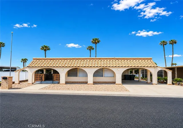 Photo 1 of Manufactured home for sale at 560 Santa Clara Cir, Hemet, CA 92543 | MLS# SW25106961 | Listing updated on 2026-09-15