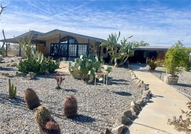 Photo 1 of Sale Pending at 7554 Acoma Trl, Earp, CA 92242 | MLS# PW25116179 | Listing updated on 2026-09-14