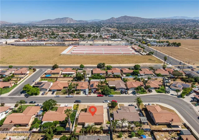 Photo 54 of Single family home for sale at 24931 Heil Dr, Moreno Valley, CA 92553 | MLS# PW25117317 | Listing updated on 2026-10-05