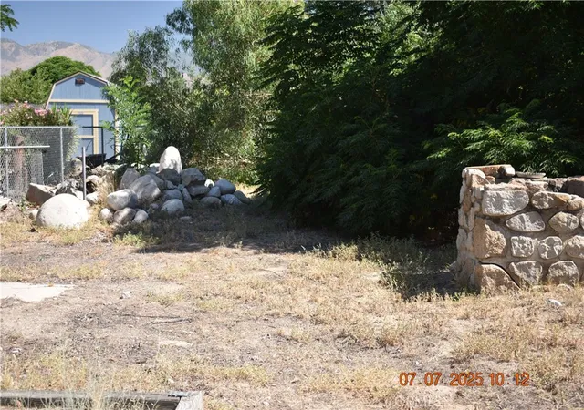 Photo 3 of Sale Pending at 28986 Merris St, Highland, CA 92346 | MLS# CV25152260 | Listing updated on 2026-09-15