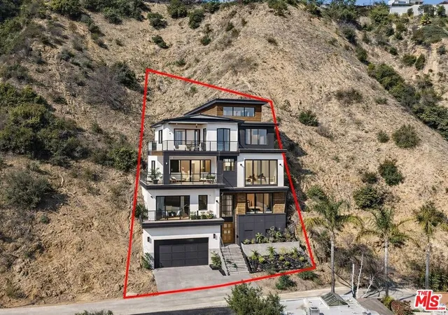 Photo 1 of Land for sale at 3573 Camino De La Cumbre, Sherman Oaks, CA 91423 | MLS# 25581883 | Listing updated on 2026-09-14