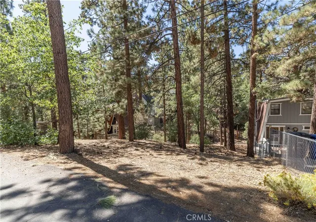 Photo 3 of Land for sale at 0 Lot 44 Kern, Sugarloaf, CA 92386 | MLS# IG25218748 | Listing updated on 2026-09-15