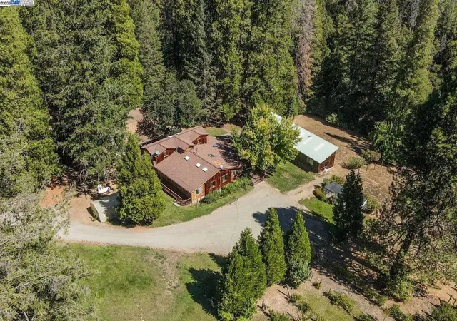 Photo 1 of Single family home for sale at 4481 Rush Crk Rd, Lewiston, CA 96052 | MLS# 41113126 | Listing updated on 2026-09-14