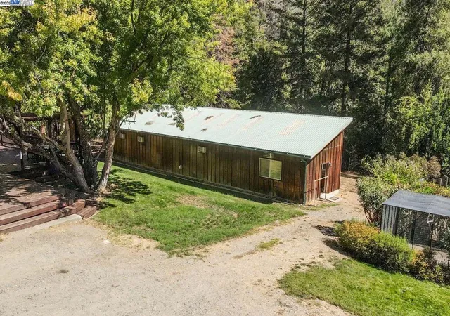 Photo 3 of Single family home for sale at 4481 Rush Crk Rd, Lewiston, CA 96052 | MLS# 41113126 | Listing updated on 2026-09-14