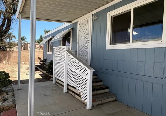 Photo 2 of Manufactured home for sale at 1721 E Colton Ave #33, Redlands, CA 92374 | MLS# IG25244534 | Listing updated on 2026-09-14