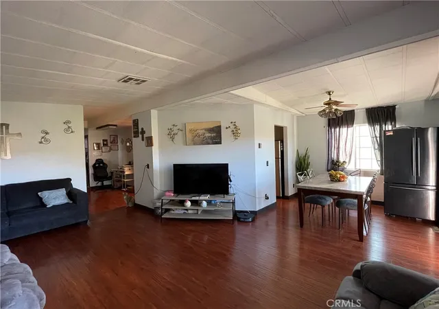 Photo 3 of Manufactured home for sale at 15181 Van Buren Blvd #99, Riverside, CA 92504 | MLS# DW25246121 | Listing updated on 2026-09-29