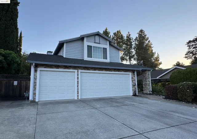 Photo 4 of Single family home for sale at 3124 Sunflower Dr, Antioch, CA 94531 | MLS# 41116205 | Listing updated on 2026-10-07