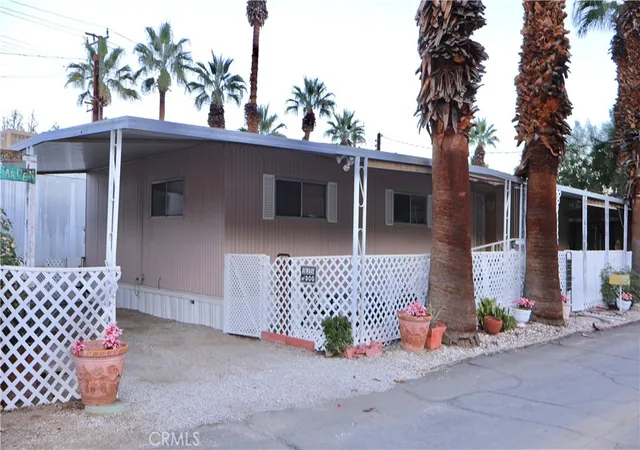 Photo 2 of Manufactured home for sale at 12 Jupiter St, Palm Springs, CA 92264 | MLS# IV25266046 | Listing updated on 2026-09-15