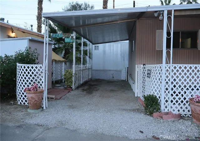 Photo 2 of Manufactured home for sale at 12 Jupiter St, Palm Springs, CA 92264 | MLS# IV25266046 | Listing updated on 2026-09-15