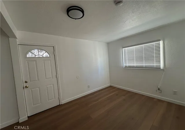 Photo 2 of Sale Pending at 1637 East 115th, Los Angeles, CA 90059 | MLS# DW25264715 | Listing updated on 2026-09-14