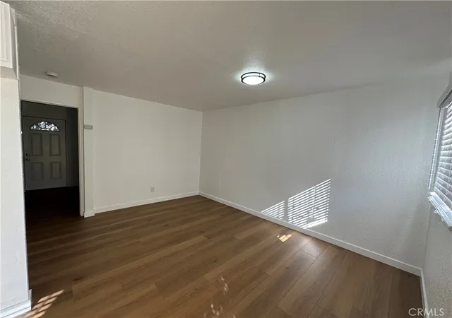 Photo 3 of Sale Pending at 1637 East 115th, Los Angeles, CA 90059 | MLS# DW25264715 | Listing updated on 2026-09-14
