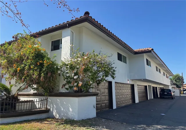 Photo 3 of Multi family home for sale at 1521 E Canfield, Anaheim, CA 92805 | MLS# OC26008353 | Listing updated on 2026-09-14