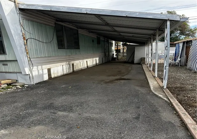 Photo 4 of Manufactured home for sale at 12177 3rd Street #23, Yucaipa, CA 92399 | MLS# IG26009398 | Listing updated on 2026-09-15