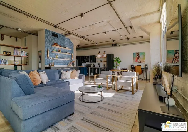 Listing Photo 5 - Condo for sale in building located at 825 E 4Th St, Los Angeles, CA 90013 - Unit #508
