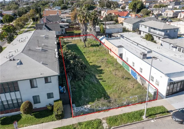 Photo 3 of Multi family home for sale at 5869 West, Los Angeles, CA 90043 | MLS# DW26015203 | Listing updated on 2026-09-15
