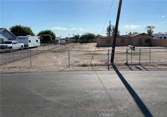 Land for sale at 256 N Acacia, Blythe, CA 92225 | MLS# PW26015885