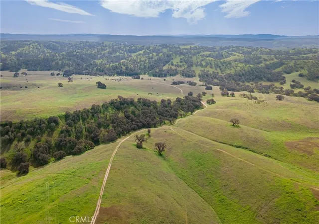 Photo 2 of Land for sale at 1 Dry Cyn Rd, Paso Robles, CA 93446 | MLS# NS26023815 | Listing updated on 2026-09-17